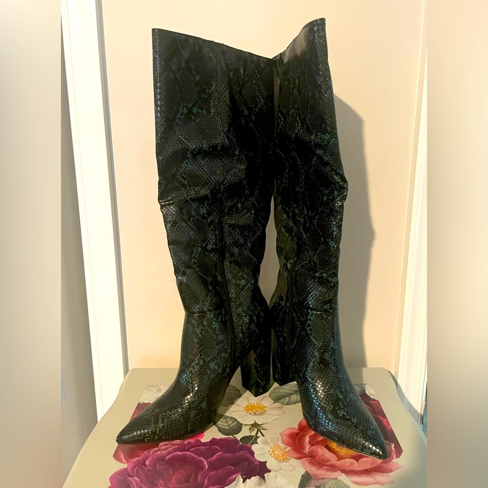 NIB snakeskin tall boots
